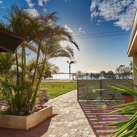 Api Pelican Beach Front Apartments Kalbarri Extérieur photo